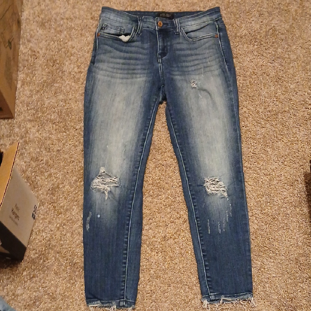 Judy Blue Cropped Distressed Jeans - Dark Blue